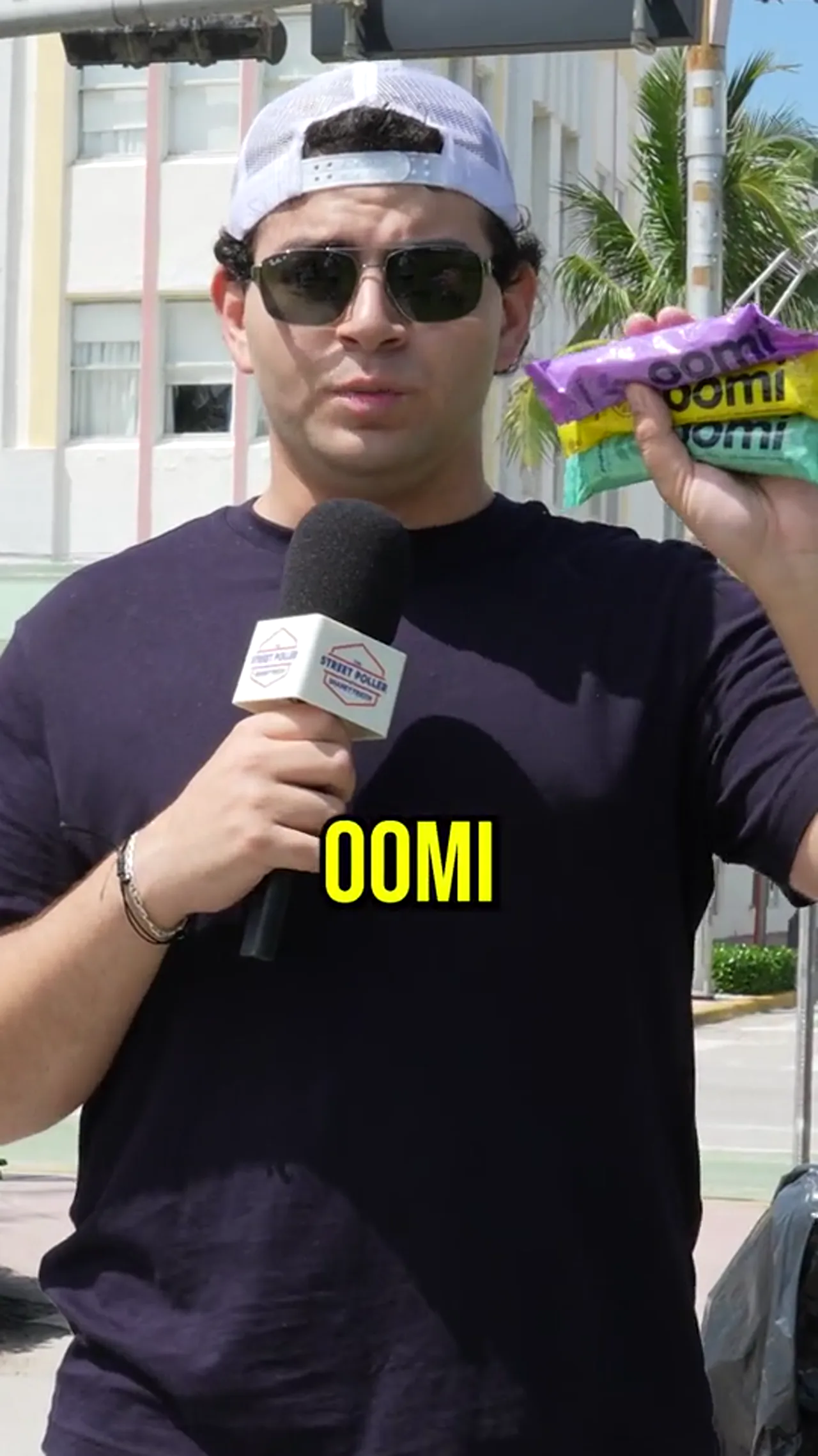 Oomi